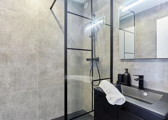 Climatise En Plein Marais Διαμέρισμα *